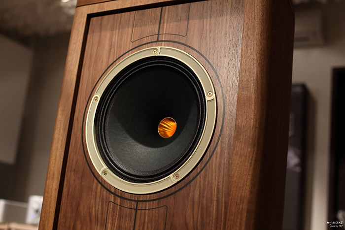 90年的品牌精華 Tannoy Prestige GRF落地喇叭 90年的品牌精華 Tannoy Prestige GRF落地喇叭